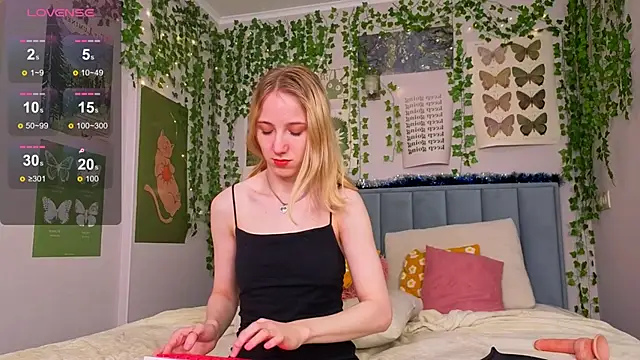 EmmaNovak's cam snapshot