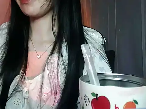 Nunaa18's cam snapshot