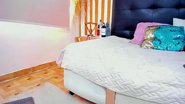 LunaToledo's cam snapshot