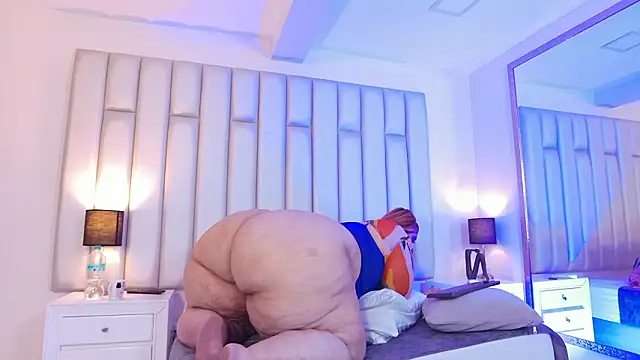 aandreaperez's cam snapshot