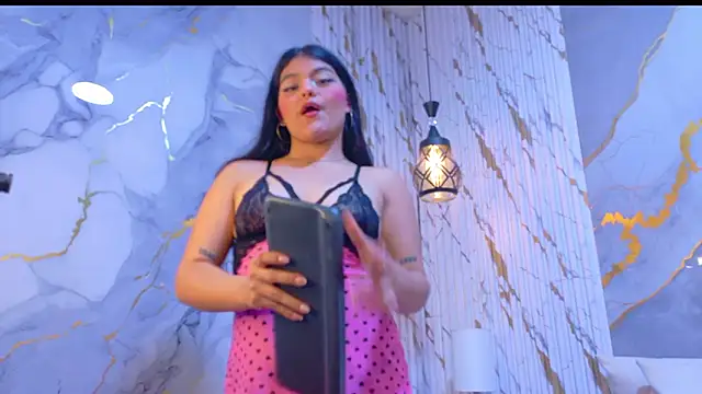 NIKIBUNNY's cam snapshot