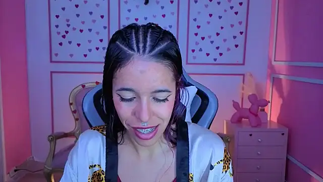 stephania_t's cam snapshot