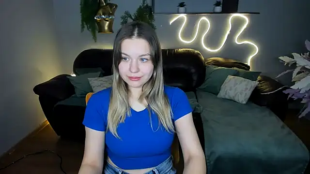 SimaHeaven's cam snapshot