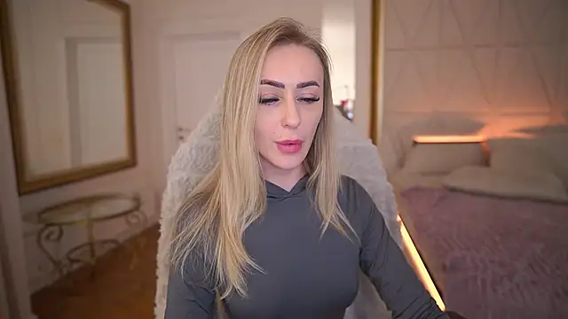 GraceCandy's cam snapshot