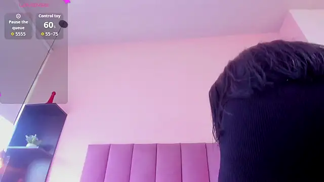 violet_myerrs's cam snapshot