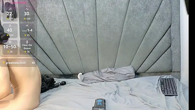 MielAndLeo live sex cam