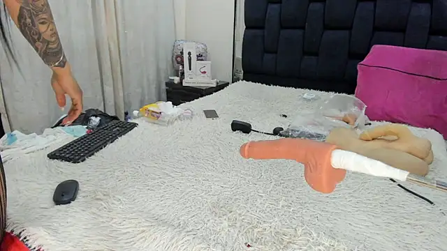 AntonelaNeri's cam snapshot