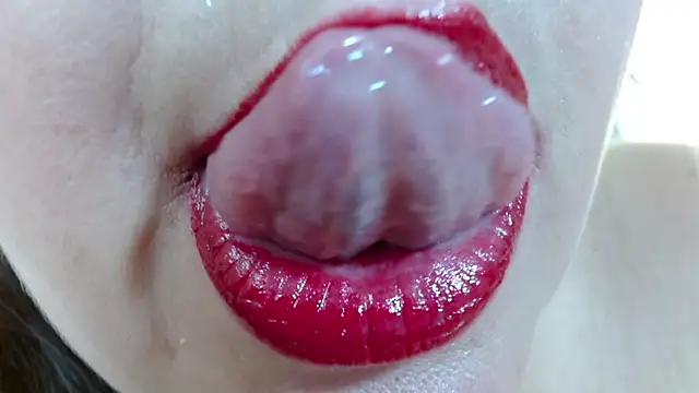 Kerly_Doll's cam snapshot