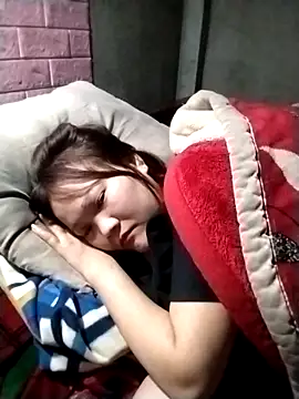 m-mbae's cam snapshot