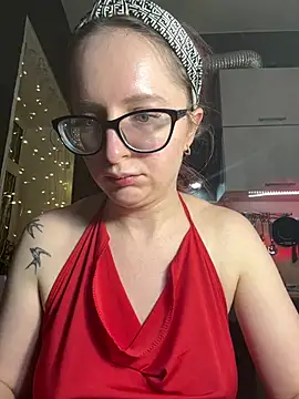 coy_girl_'s cam snapshot