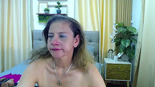 sasi_luna's cam snapshot