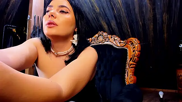 MistressEly's cam snapshot