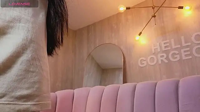 Evadeep_a's cam snapshot