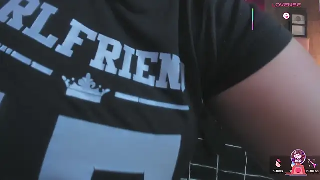 alice__tylor's cam snapshot