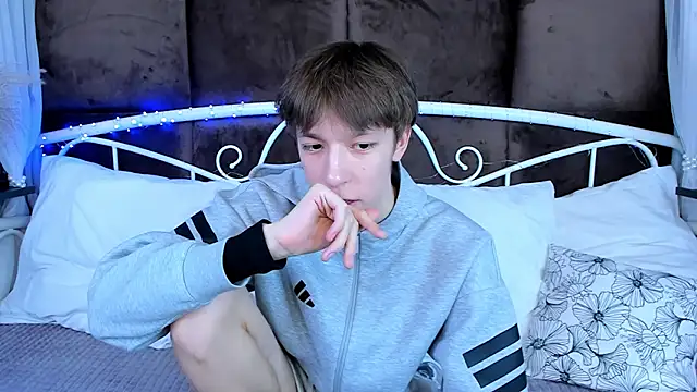 MarkBranston's cam snapshot