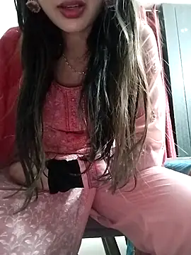 Noor_Darliing's cam snapshot