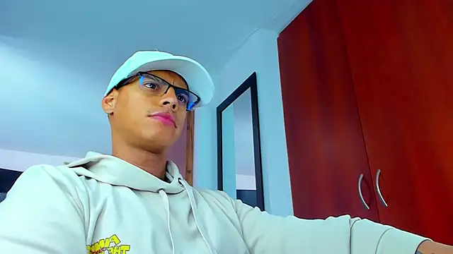 _John_Boy_'s cam snapshot