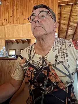 darialmas's cam snapshot