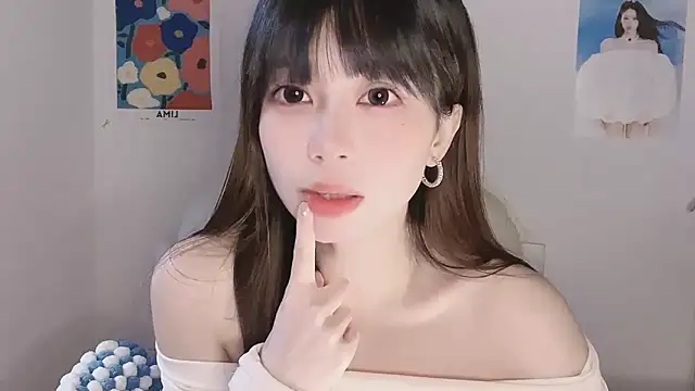 -Hottie's cam snapshot