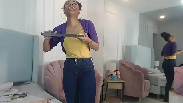 ChantalGarner's cam snapshot