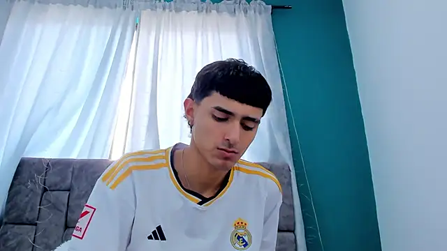 Anthony_carter's cam snapshot