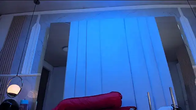 ivannabellini's cam snapshot