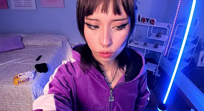 Hannahpage's cam snapshot