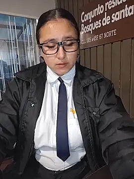 Cute_Penelope's cam snapshot