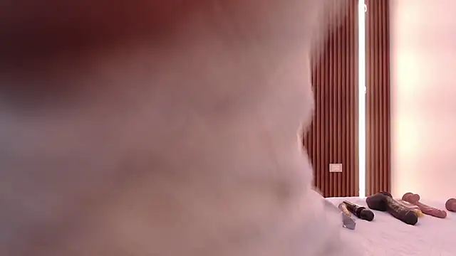 aixa_show's cam snapshot