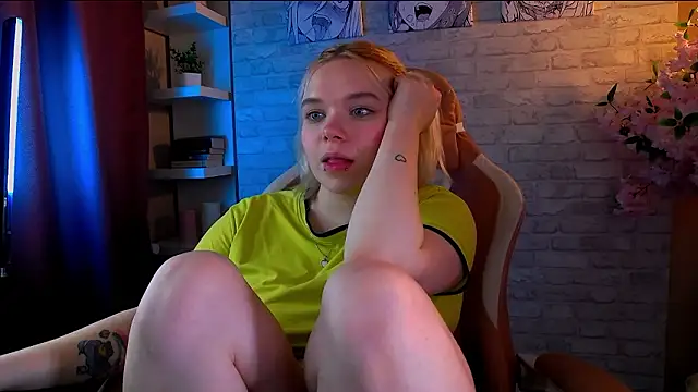 Fancy_Bella's cam snapshot