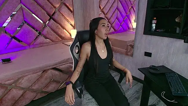 sammwolff_'s cam snapshot