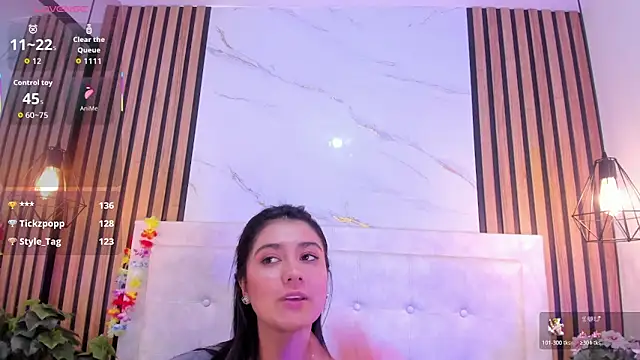 Madyson18 live sex cam