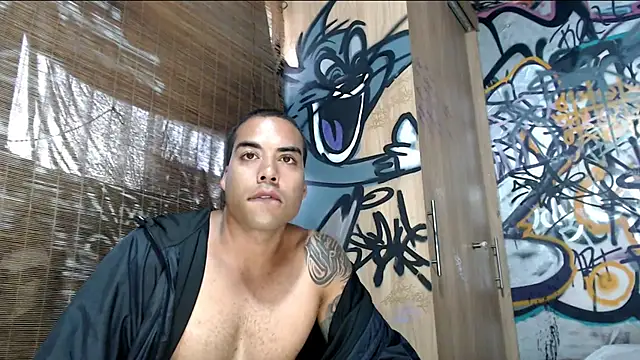 Justin_Frank's cam snapshot