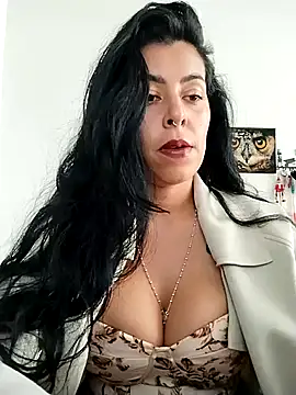 Luianna's cam snapshot