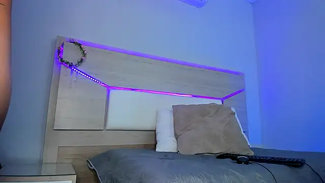 ZoeMorris's cam snapshot