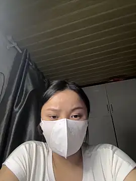 leo-kitty's cam snapshot