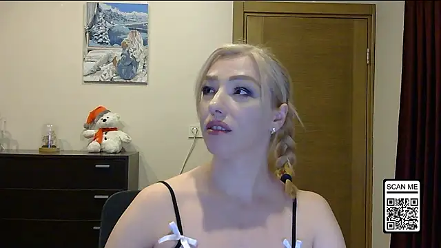 Wild_Silk_Desire's cam snapshot