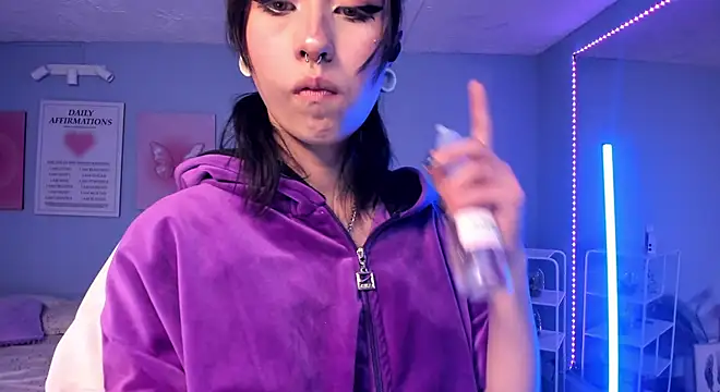 Hannahpage's cam snapshot