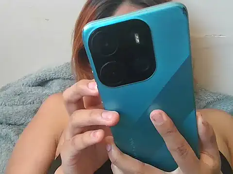 mindymiaw's cam snapshot