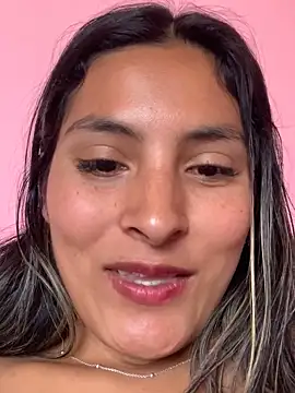 Cami_Leon2's cam snapshot