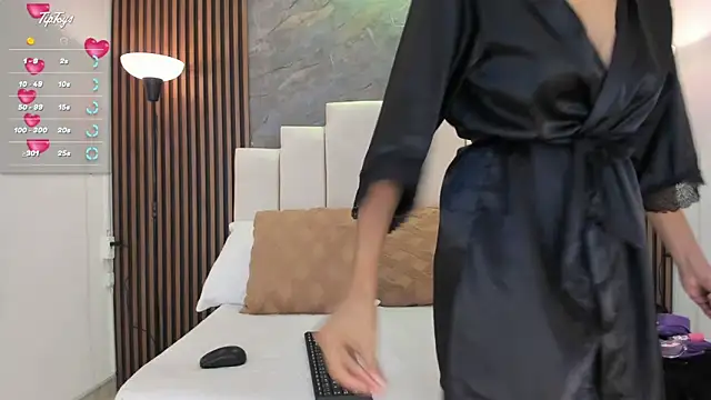 catiusca_reyes_03's cam snapshot