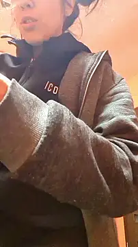 rposhta1991's cam snapshot