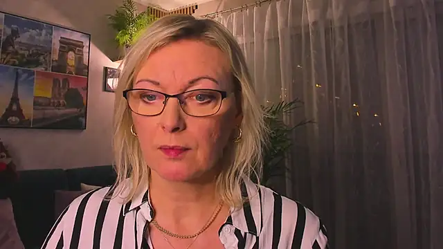 vanessa_chat's cam snapshot