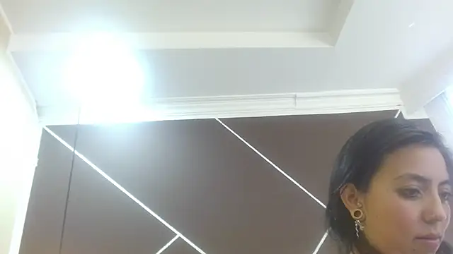 LiaMonroee_'s cam snapshot