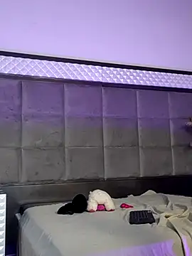 TalianaNewton's cam snapshot