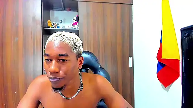 Dreamastercum_ live sex cam