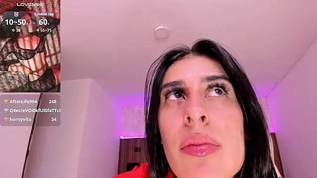 karlaa_james's cam snapshot