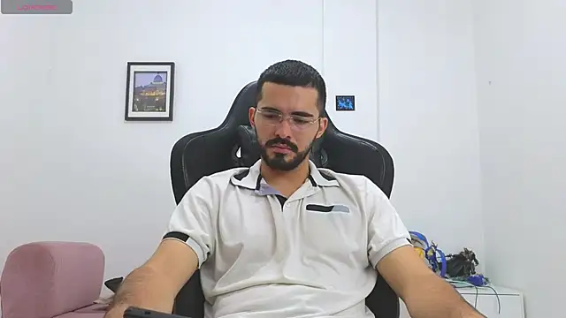 Massimoo_07 live sex cam