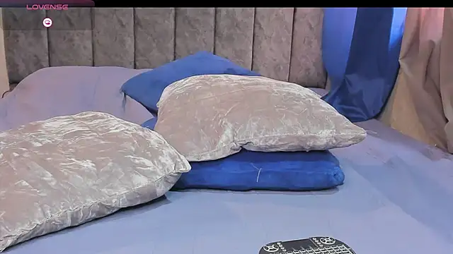 Natalystevens live sex cam