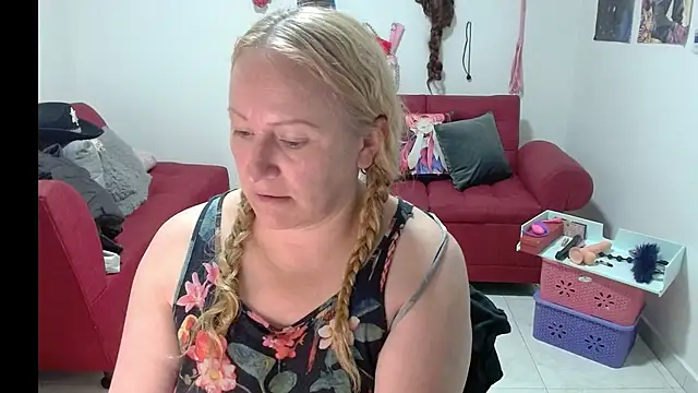 emperabigbootybigass's cam snapshot